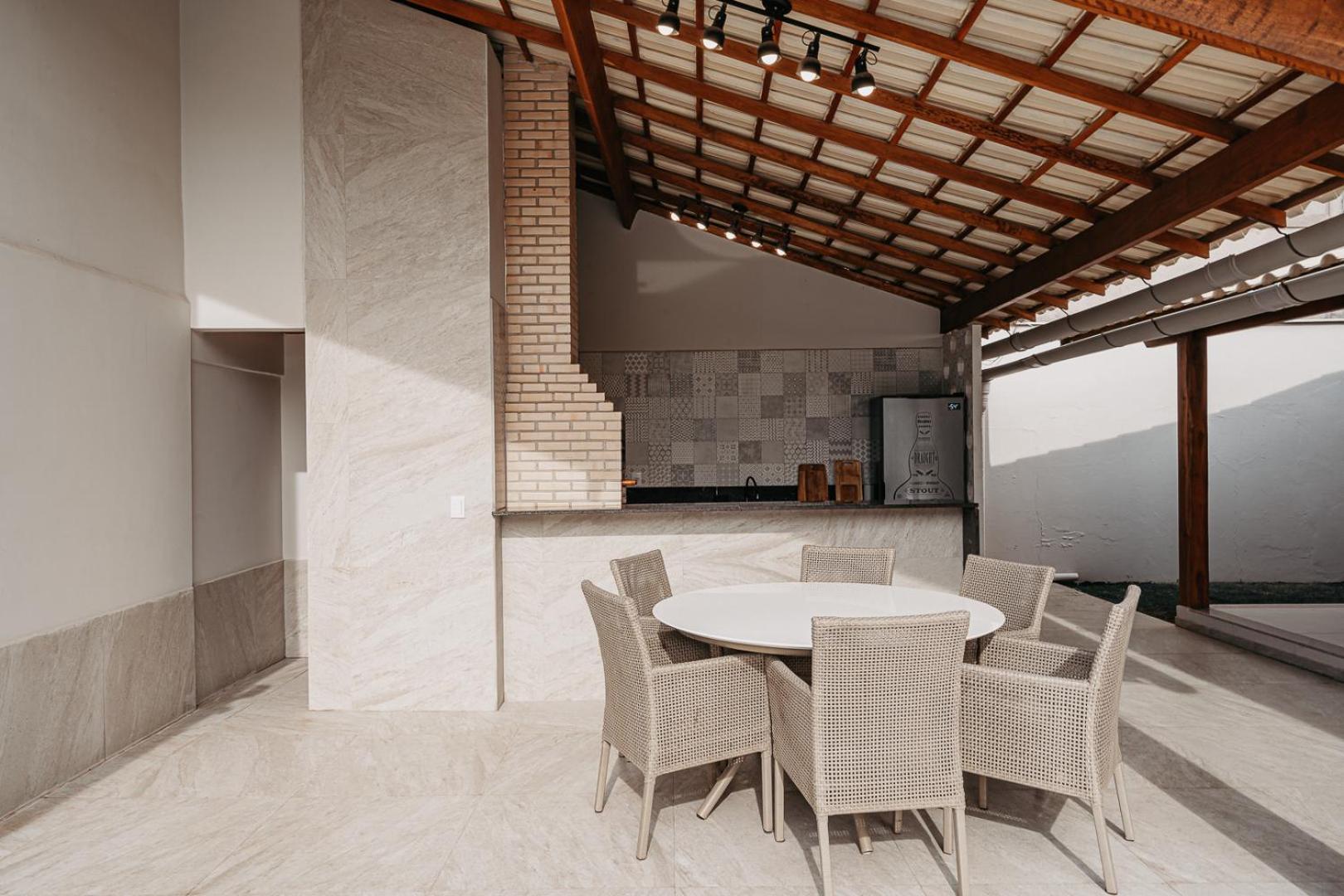 Casadecastelhanos, Quadra Do Mar De Castelhanos, 4 Suites Com Ar, Churrasqueira, Piscina, Hidromassagem, Cozinha Integrada Gourmet Ideal Para Familia E Amigos Anchieta  Exteriér fotografie